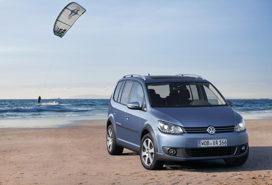  Volkswagen CrossTouran 2010 года  (фото 22 из 26)